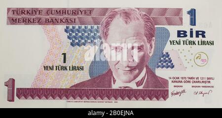 Una nota bancaria turca di 1 lira con Mustafa Kemal Ataturk Foto Stock