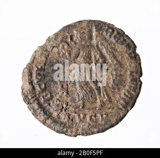 Olanda periodo romano, moneta, AES-III, Gratian, metallo, rame, diam., 18 mm, peso, 2,61 gr, roman 367-375, Paesi Bassi, Gelderland, Nijmegen, Nijmegen Foto Stock