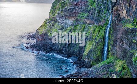 Cascata velo della sposa nell'isola di Madeira, Portogallo. Foto Stock