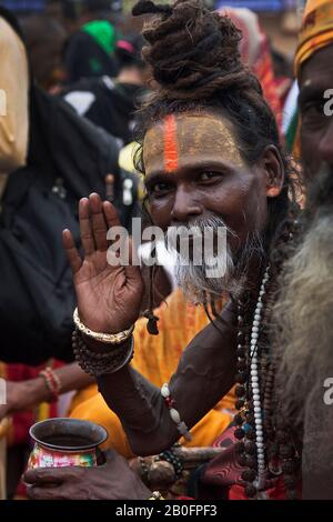 L'immagine di Sadhu nella festa di Rath Yatra a Puri, Odisha, India, Asia Foto Stock