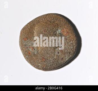 VZ: Head n.r., Kz: Personaggio in piedi, moneta, dupondius, Adriano, metallo, rame, diam. 25 mm, peso 11,88 gr, roman 118-122, Paesi Bassi, Olanda meridionale, Leidschendam-Voorburg, Voorburg, Arentsburg Foto Stock