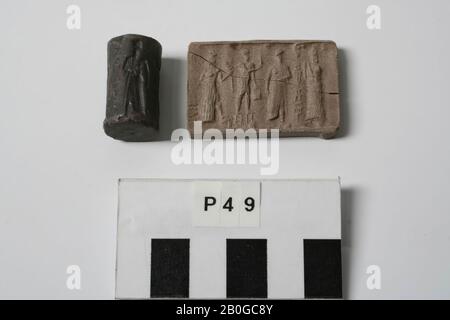 Fusione di zolfo e impronta di un francobollo persiano del British Museum., Fusione, impronta, tenuta del cilindro, zolfo, 2,8 x 4,2 x 0,5 cm Foto Stock