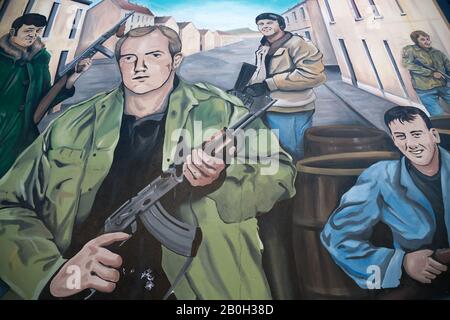 14.07.2019, Belfast, Irlanda del Nord, Gran Bretagna - Mural protestante, Shankill Road, parte protestante di West Belfast. 00A190714D346CAROEX.JPG [MODALITÀ Foto Stock