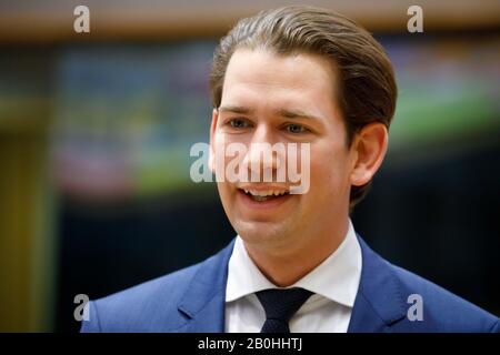 Bruxelles, Belgio. 20th Feb, 2020. Il Cancelliere austriaco Sebastian Kurz al Vertice straordinario del Consiglio europeo di Bruxelles. Foto. 20th Feb, 2020. JP Black ***SLOVACCHIA, POLONIA OUT* Credit: JP Black/ZUMA Wire/Alamy Live News Foto Stock