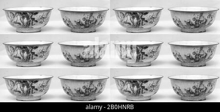 Bowl (uno di un paio), Cina, dinastia Qing (1644–1911), Data inizio 19th secolo, Cina, smalto Dipinto, H. 3 1/8 in. (7,9 cm); diam. 7 1/8 in. (18,1 cm), Enamels Foto Stock