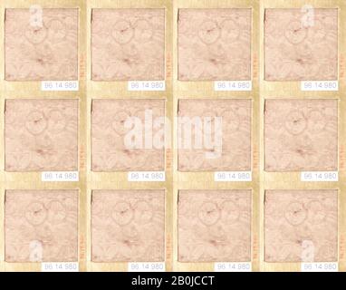 Pezzo, Giappone, 18th–19th secolo, Giappone, seta, 2 x 2 pollici (5,08 x 5,08 cm), tessuto tessile Foto Stock