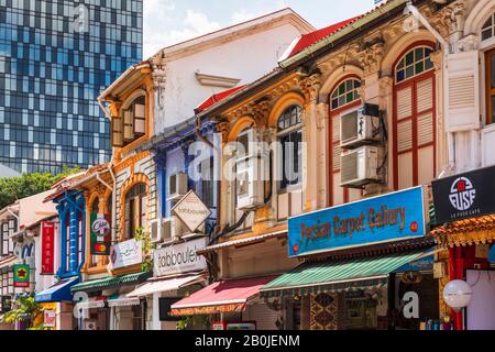 Negozi su Arab Street nel Malay Heritage District, Singapore, Repubblica di Singapore Foto Stock