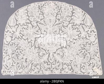 Cap Crown, fiammingo, secondo quarto 18th secolo, fiammingo, Merletto A Bobina, punto d'Angleterre, L. 11 x W. 8 1/2 pollici (27,9 x 21,6 cm), Textiles-Laces Foto Stock