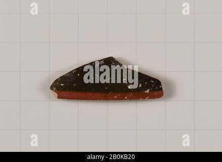 Frammento di terracotta di un lekanis (piatto coperto)?, Greco, Attico, Arcaico, Data 6th secolo a.C., Greco, Attico, Terracotta; nero-figura, Vasi Foto Stock