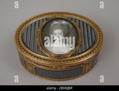 Joseph Etienne Blerzy, Snuffbox con ritratto di una donna, francese, Parigi, Joseph Etienne Blerzy (francese, attivo 1750–1806), miniatura attribuita a François Dumont (francese, Lunéville 1751–1831 Parigi), 1773–74, miniatura ca. 1778–80, francese, Parigi, oro, smalto, avorio, vetro, scatola: 3 1/4 × 2 7/16 in. (8,3 × 6,2 cm); in miniatura, vista: 1 5/8 × 1 5/16 in. (4,1 × 3,3 cm Foto Stock