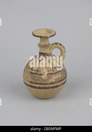 Juglet, cipriota, Cyco-arcaico i, Data 750–600 a.C., cipriota, Terracotta, 3 13/16in. (9,7cm), Vasi Foto Stock