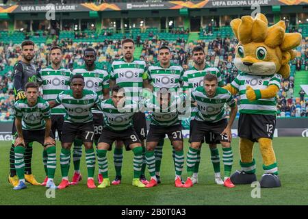 Lisbona, Portogallo. 20th Feb, 2020. 20 Febbraio 2020. Lisbona, Portogallo. Squadra sportiva di partenza per il gioco della UEFA Europa League, Sporting CP vs Istanbul Basaksehir Credit: Alexandre de Sousa/Alamy Live News Foto Stock