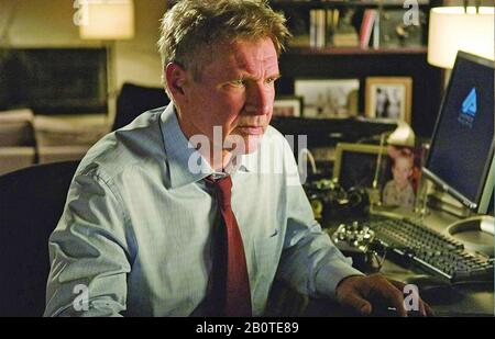 Firewall 2006 Warner Bros Pictures film con Harrison Ford Foto Stock