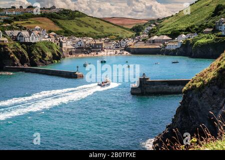 Dalla famosa serie TV Doc Martin. Il pittoresco villaggio di Port Isaac in Cornovaglia Inghilterra. Foto Stock