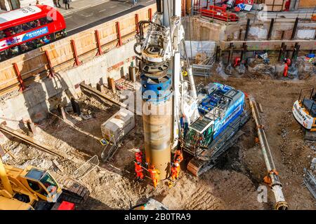 L'Intero Block Site, cantiere della nuova posizione d'ingresso da Cannon Street alla Bank Station, BSCU (Bank Station Capacity Upgrade), Londra Foto Stock