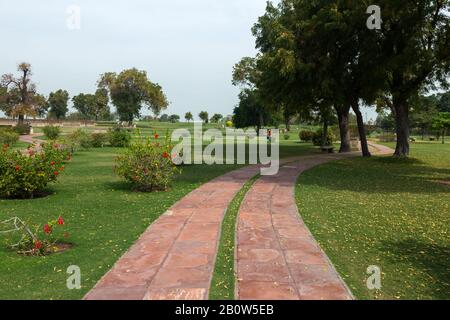 Vecchia meraviglia architettonica Stepwell a Rani ki Vav a Patan, Gujarat, India, Asia. Foto Stock