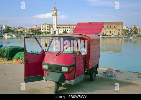 Piaggio Ape al porto di Zante, isola di Zante, Grecia Foto Stock