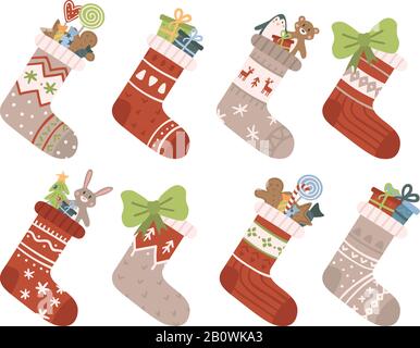 Calze di Natale. Calzino o calza di Natale con fiocchi di neve, pupazzo di neve e Santa. Cervi e Santas aiutanti elves su calze vettore set Illustrazione Vettoriale