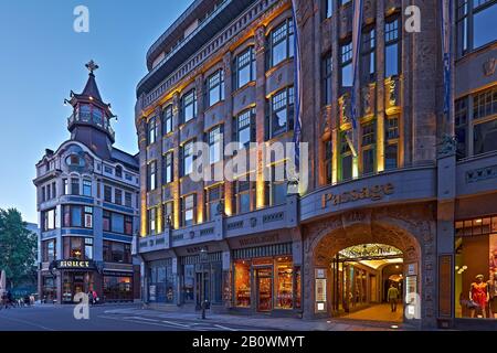 Spoks Hof Shop Passage con la caffetteria Riquet, Lipsia, Sassonia, Germania, Europa Foto Stock