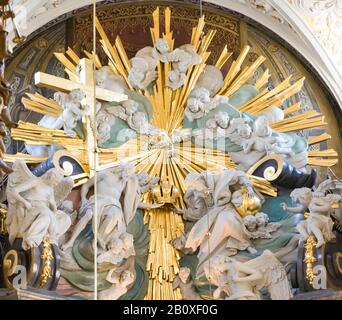 Monastero Paolino in Polonia. Santuario di Santa Maria a Czestochowa. Importante luogo di pellegrinaggio in Polonia. Intereio di chiesa su Jasna Gora. Foto Stock