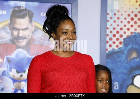 12 febbraio 2020, Westwood, CA, USA: Los ANGELES - 12 FEBBRAIO: Tiffany Haddish allo Screening speciale 'Sonic The Hedgehog' al Village Theatre il 12 febbraio 2020 a Westwood, CA (Credit Image: © Kay Blake/ZUMA Wire) Foto Stock