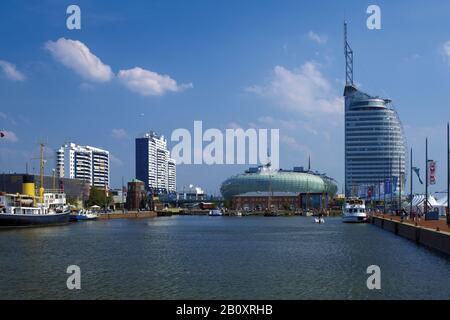 Nuovo Porto Con Columbuscenter, Klimahaus, Atlantic Hotel Sail City, Bremerhaven, Brema, Germania, Foto Stock