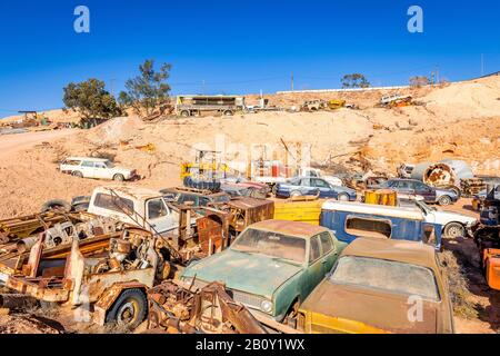 Auto junkyard a Coober Pedy, Australia del Sud Foto Stock