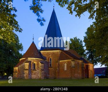 Oktogonkirche S. Maria E Laurentius A Ludorf / Müritz, Mecklenburg Distretto Dei Laghi, Mecklenburg-Vorpommern, Germania, Foto Stock