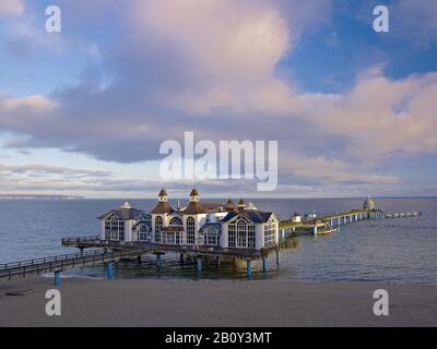 Molo Di Sellin, Isola Di Ruegen, Meclemburgo-Pomerania Occidentale, Germania, Foto Stock