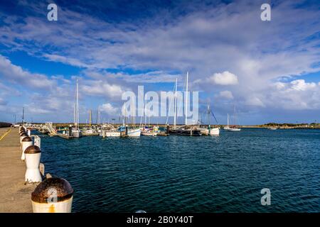 Apollo Bay Harbour lungo la Great Ocean Road a Victoria, Australia Foto Stock