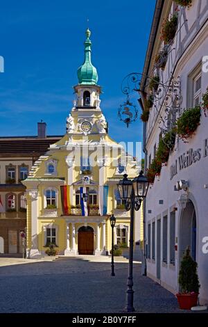 Vecchio municipio alla piazza del mercato di Kulmbach, alta Franconia, Baviera, Germania, Foto Stock