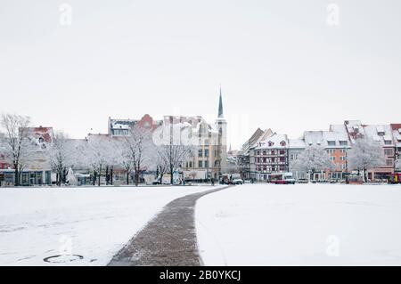 Erfurt in inverno verso Marktstrasse, Turingia, Germania, Foto Stock