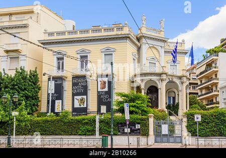 La facciata della nuova ala del Museo Goulandris di Arte Cyclade nel Stathatos Mansion, Atene, Grecia Foto Stock