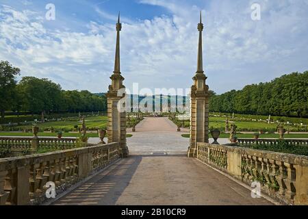 Giardino barocco del Castello di Weikersheim, quartiere Main-Tauber, Baden-Württemberg, Germania Foto Stock