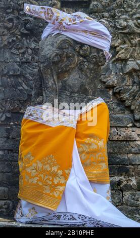 Statua Dell'Elefante, Tempio Di Uluwatu, Pecatu, Bali, Indonesia, Asia Foto Stock