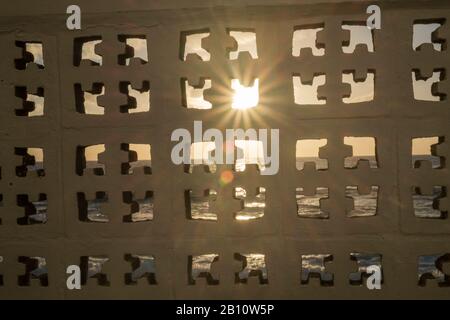 Muro prima del tramonto, Punta del Hidalgo, Tenerife, Spagna Foto Stock