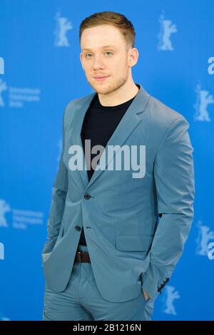 Grand Hyatt Hotel, Potsdamer Platz, Berlino, Germania. 22nd Feb, 2020. Joe Cole pone ad UNO DI QUESTI GIORNI Photocall. Foto Di Credito: Julie Edwards/Alamy Live News Foto Stock