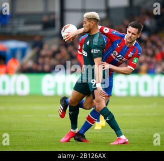 Londra, Regno Unito. 22nd Feb, 2020. L-R Newcastle United'S Joelinton And Crystal Palace'S Scott Dandurante English Premier League Between Crystal Palace And Newcastle United At Selhurst Park Stadium, London, England On 22 February 2020 Credit: Action Foto Sport/Alamy Live News Foto Stock