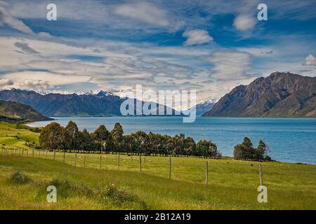 Lago Di Hawee, Vista Dal Makarora Lake Hawee Road, Otago Region, South Island, Nuova Zelanda Foto Stock