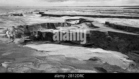 Zelazny Most - il più grande serbatoio di schiuma (diga di recupero delle miniere di rame) in Europa, Rudna / Polonia. Foto Stock