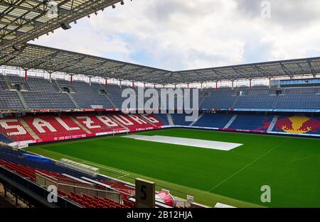 Vista sul moderno parco giochi dello stadio FC Red Bulls di Salisburgo Foto Stock