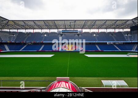 Vista sul moderno parco giochi dello stadio FC Red Bulls di Salisburgo Foto Stock