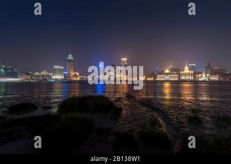 Panorama,Il Bund Di Notte,Puxi,Shanghai,Cina Foto Stock