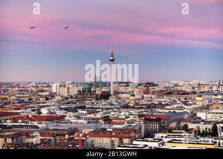 Skyline Di Berlino, Vista Dalla Kollhoff Tower Verso Mitte, Potsdamer Platz, Berlino, Germania Foto Stock