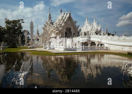 Wat Rong Khun tempio, Chiang Rai, Thailandia Foto Stock