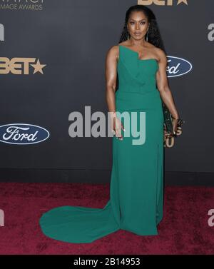 Angela Bassett arriva al 51st NAACP Image Awards che si è tenuto presso il Pasadena Civic Auditorium di Pasadena, CA sabato 22 febbraio 2020. (Foto di Slanlee B. Mirador/Sipa USA) Foto Stock