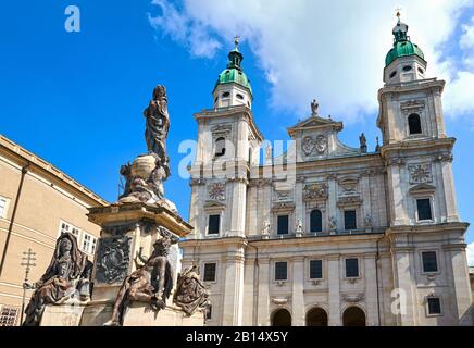 Atmosfera nelle strade di Salisburgo, Austria Foto Stock