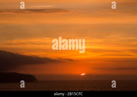 Sequenza di immagini di un tramonto, sul mare, tramonto sequenza, Whitby, North Yorkshire, Inghilterra Foto Stock