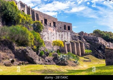 Rovine Di Pompei, Italia. Pompei è un'antica città romana morta dall'eruzione del Vesuvio nel 79 d.C. Foto Stock