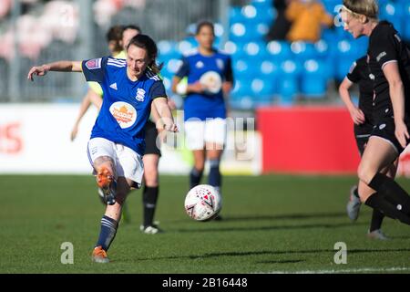 Solihull, West Midlands, Regno Unito. 23rd Feb, 2020. Bristol City Women 1 - 0 Bcfc Donne. L'Abbi Grant di Birmingham City porta un colpo all'obiettivo. Credito: Peter Lopeman/Alamy Live News Foto Stock